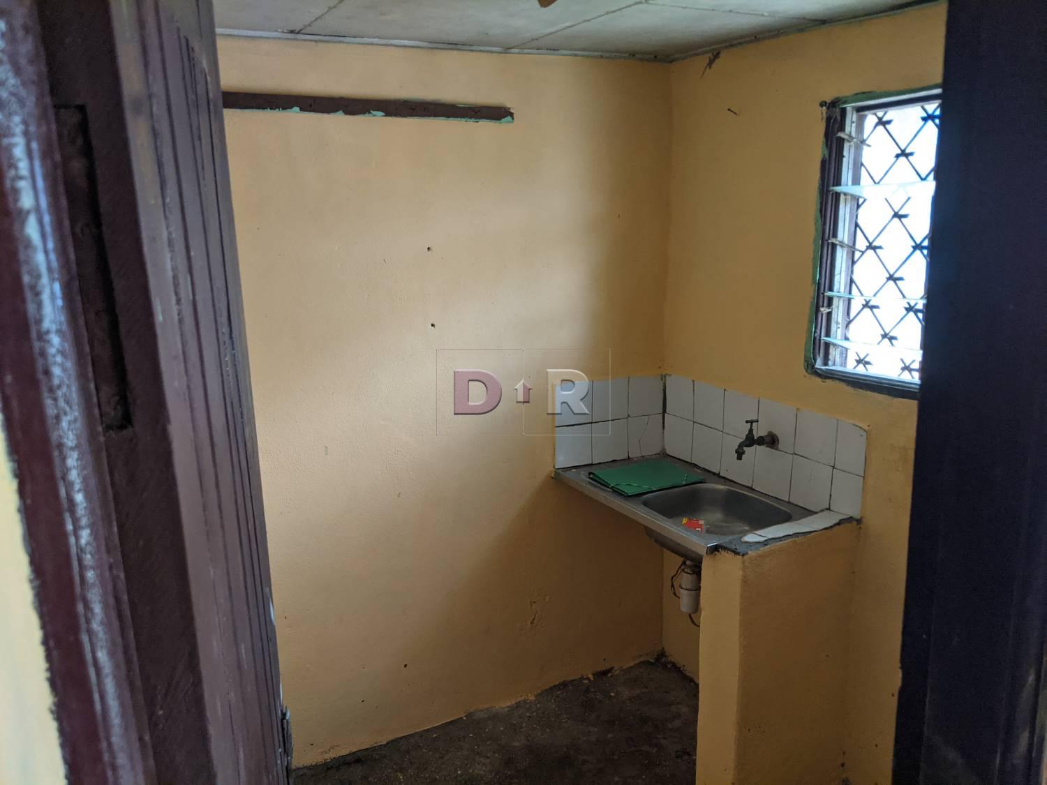 Studio for rent | Mayor street , Buea, Cameroon